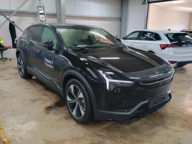 32950201-3cb4-49dd-b760-ddd38c6e4be5